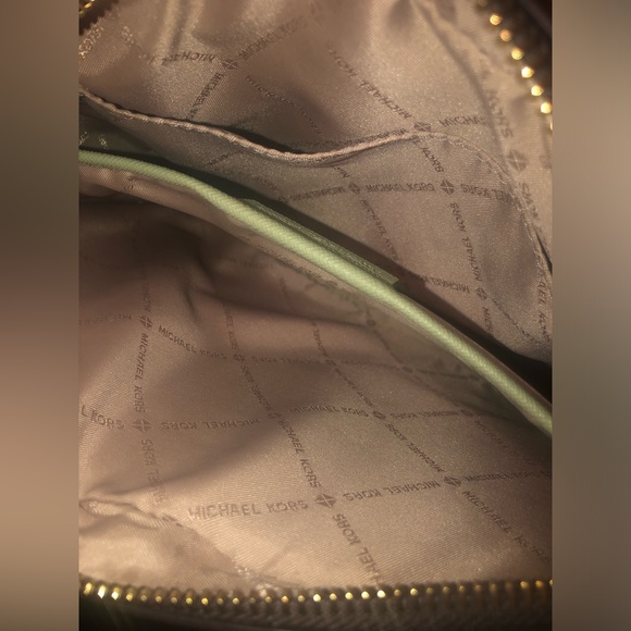 Michael Kors Jet Set Logo Crossbody Bag - Picture 7 of 7